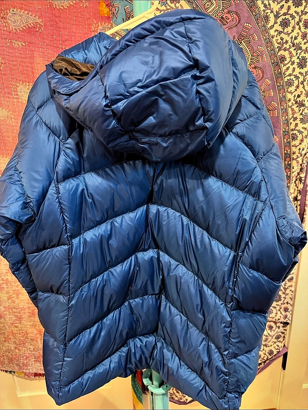 NWOT Patagonia Women's Hi-Loft Down Hoody Blue XL NEVER WORN - Picture 6 of 6